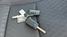 Toyota Yaris 1.5 Hybrid Icon 5dr CVT Hybrid Hatchback